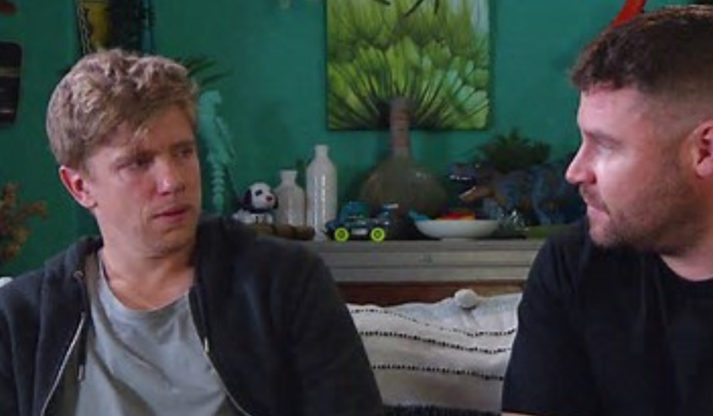 Emmerdale: Aaron is unaware!