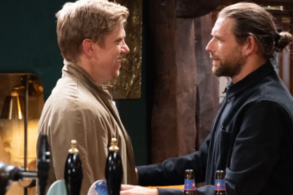 Emmerdale: Kev surprises