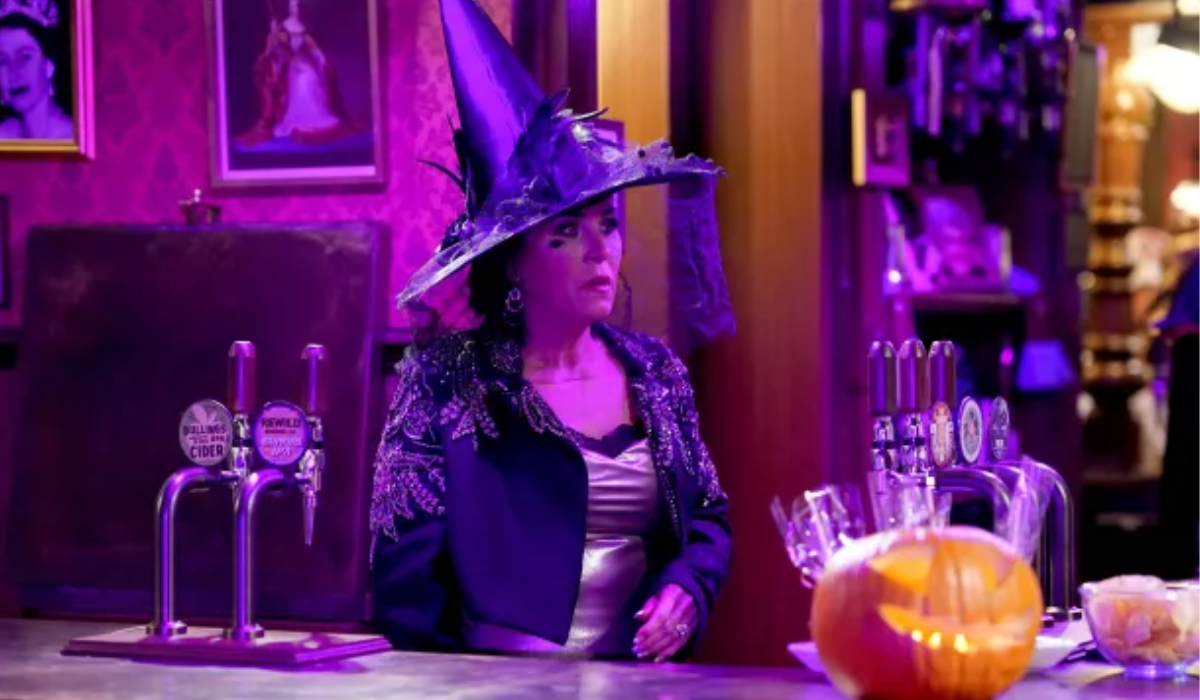 EastEnders: Kat Moon