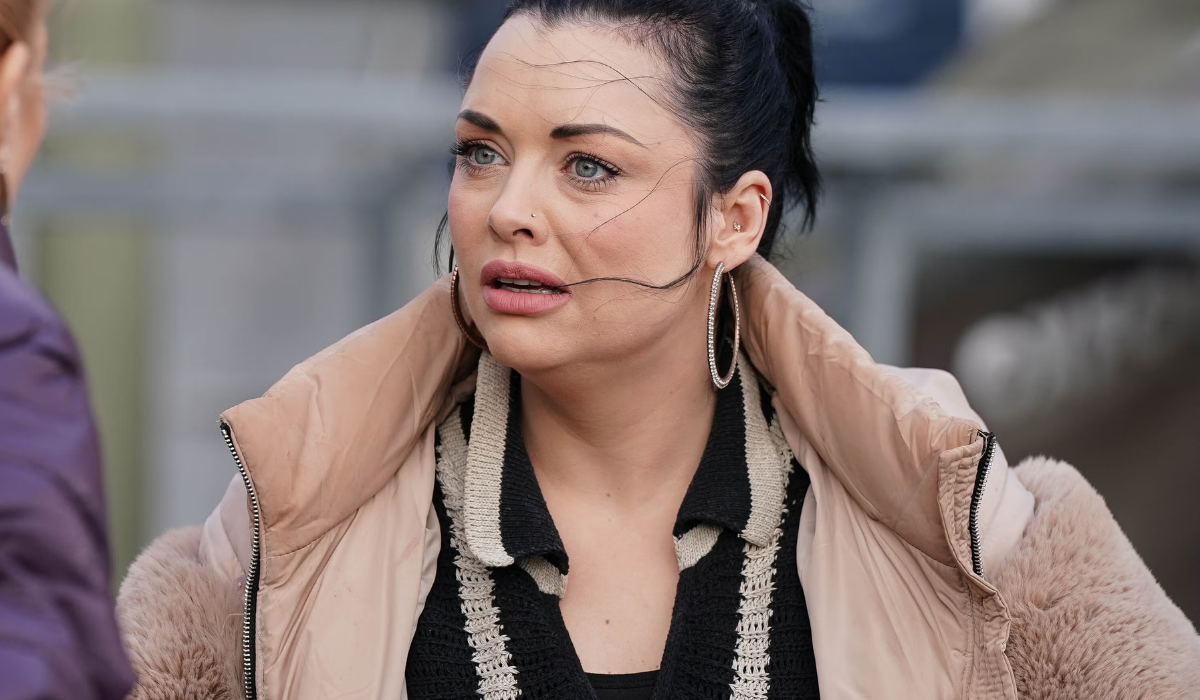 EastEnders: Whitney Dean