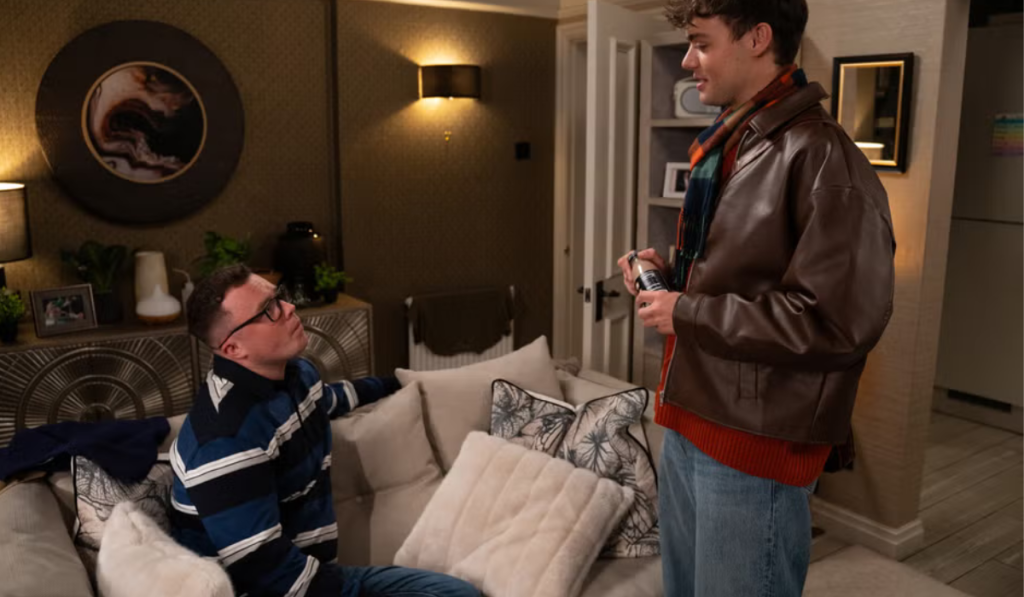 Emmerdale: Vinny is concerned