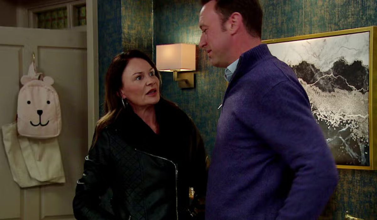 Emmerdale: Liam hides the secret