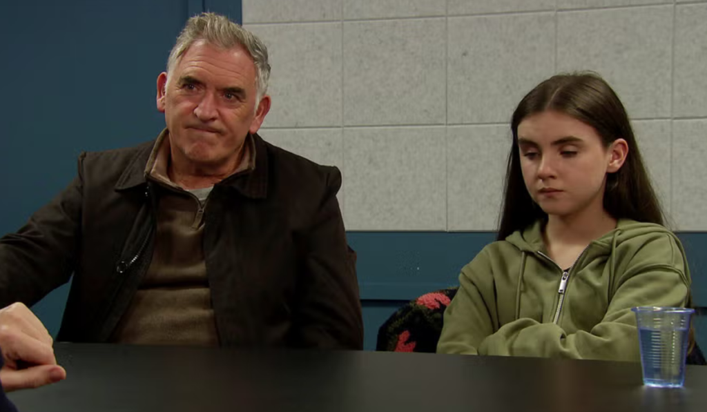 Emmerdale: April is in trouble