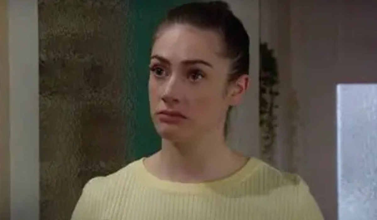 Emmerdale: Isabel plays Victoria