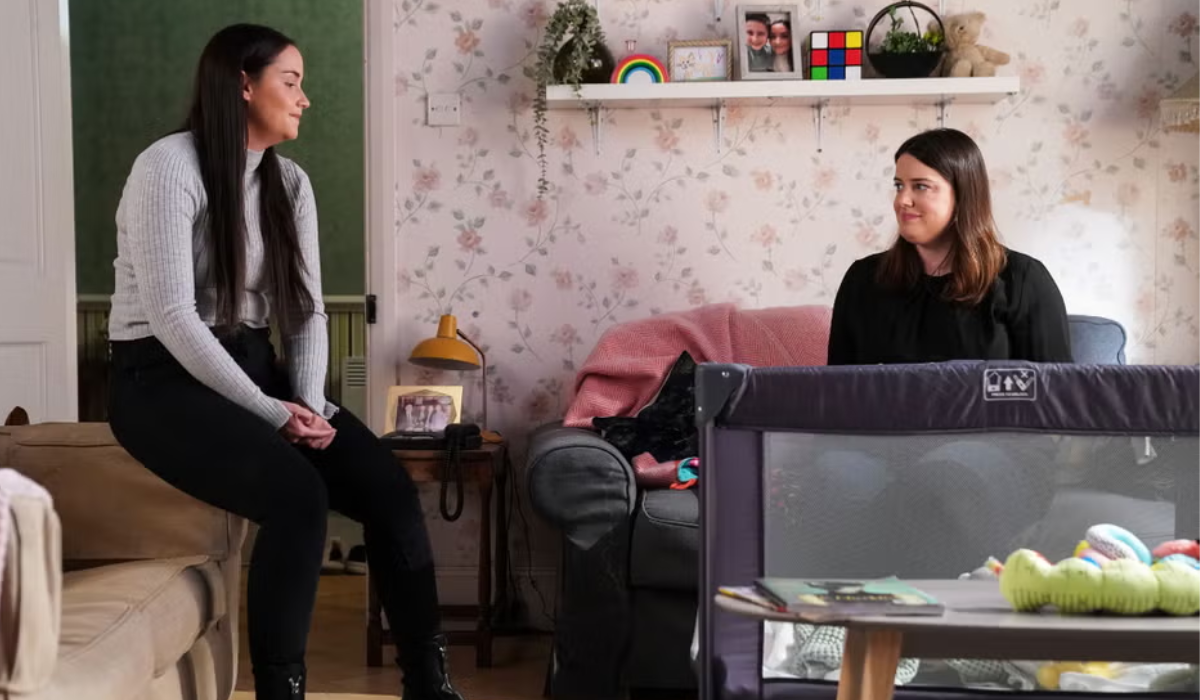 EastEnders: Lauren & Zoe