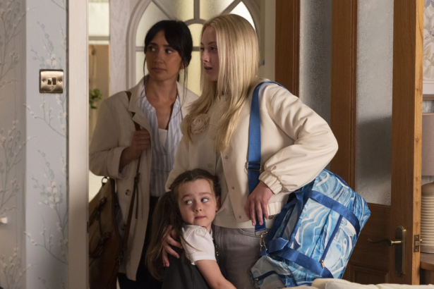 joanie-shanice-coronation-street