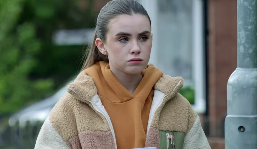 Emmerdale: April tells Dylan