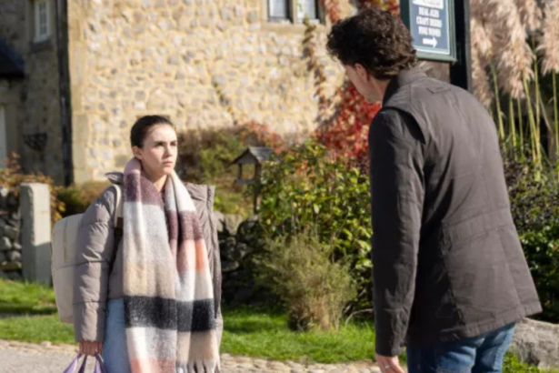 Emmerdale: April decides to leave