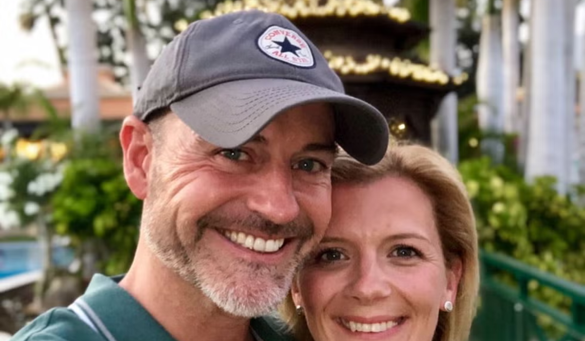 Coronation Street: Robert & Jane