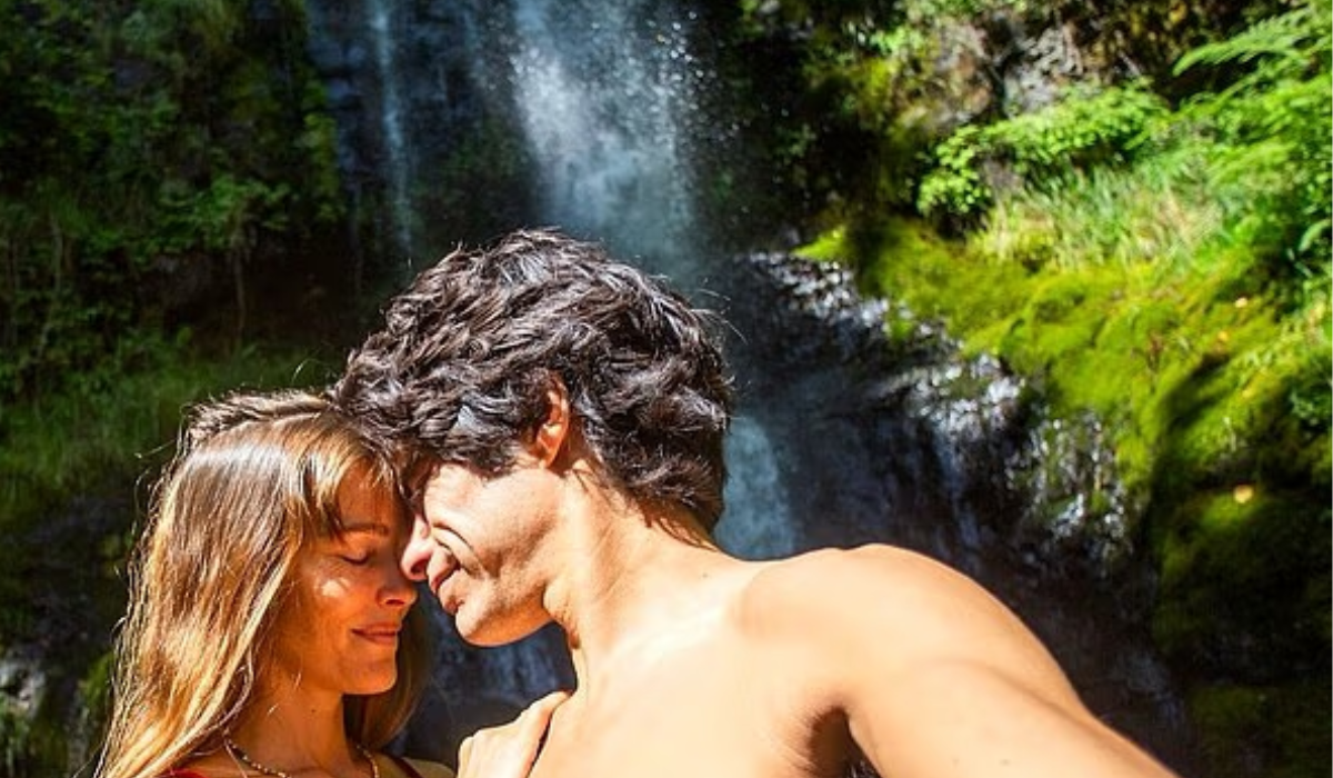 Home and Away: Isabel & Cyrus