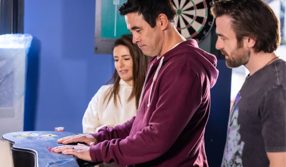 Home and Away: Leah & Justin