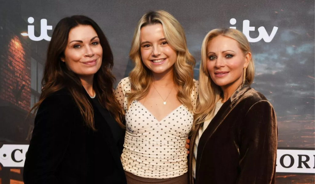 betsy-carla-lisa-corriedale