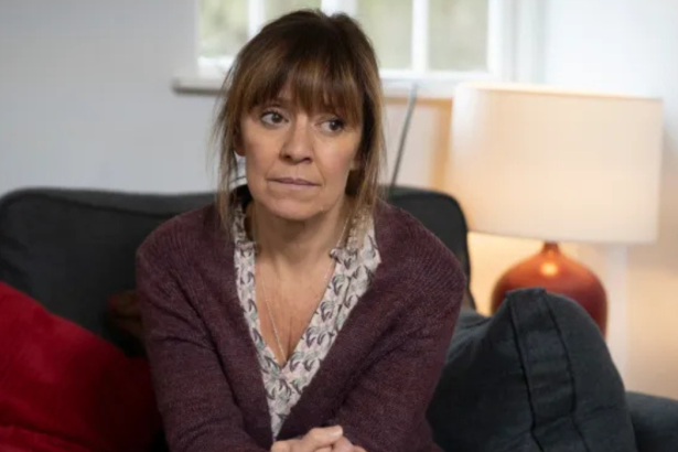 Emmerdale: Rhona is behaving strangely