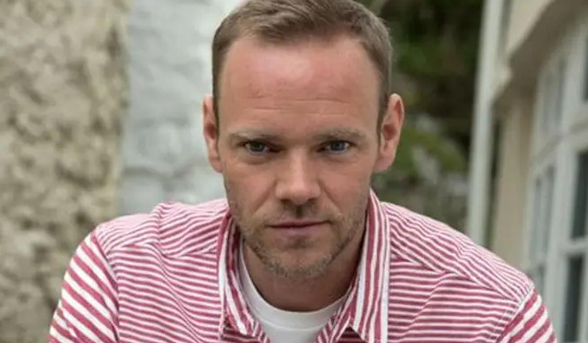 Emmerdale: Joe shares some pics