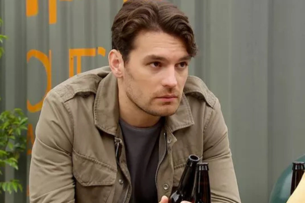 Emmerdale: Mack knows the truth