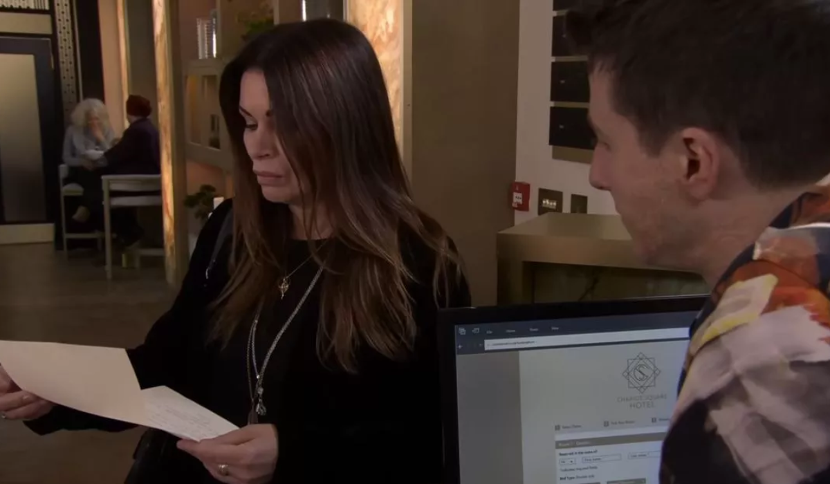 Coronation Street: Carla & Lisa