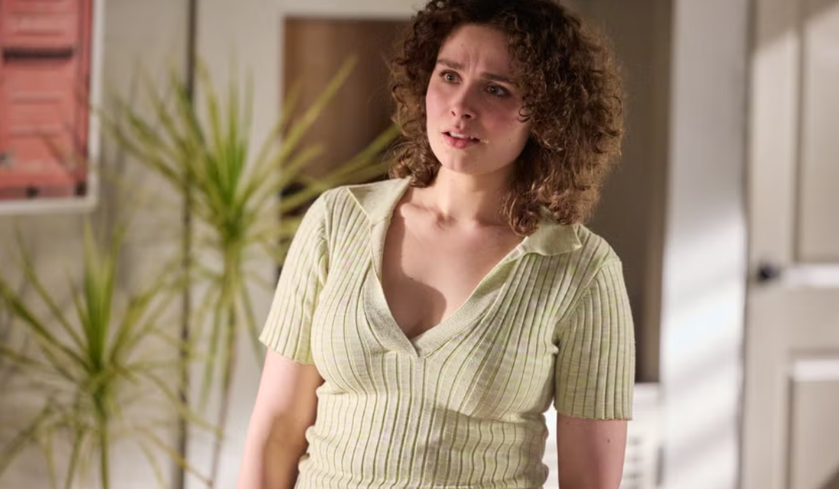 Home and Away: Dana & Leah