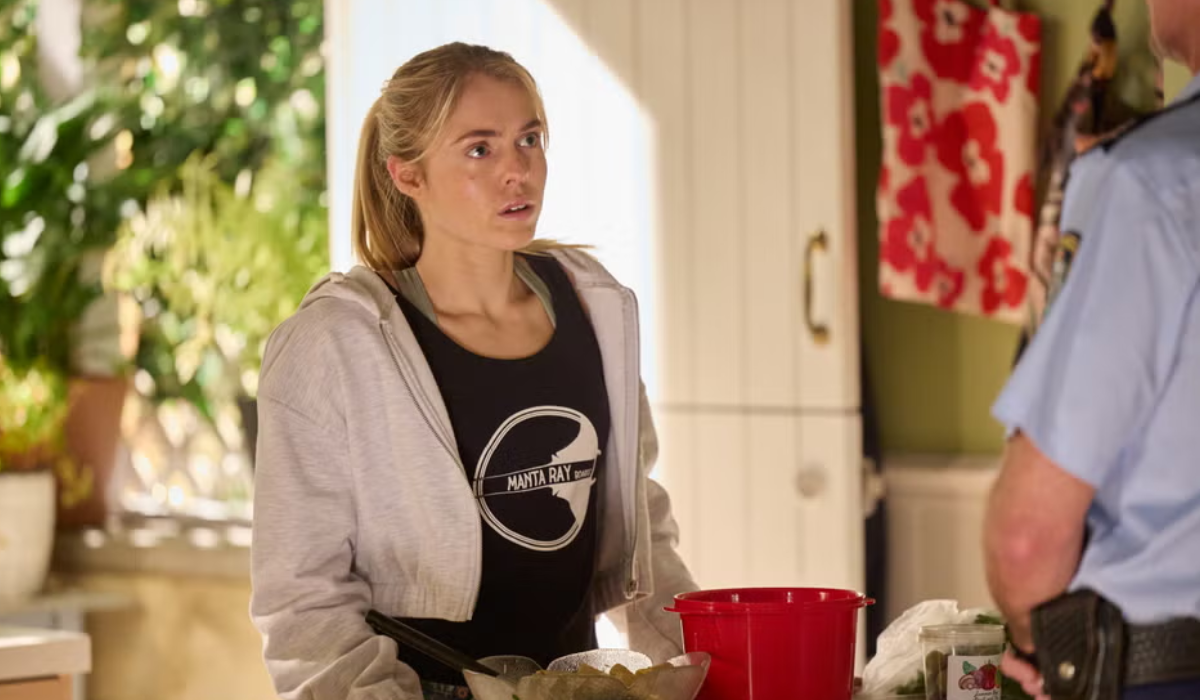 Home and Away: Lacey