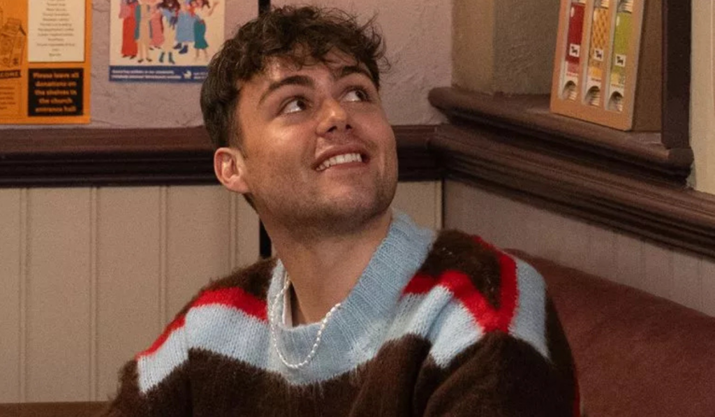 Emmerdale: He is Ross's brother