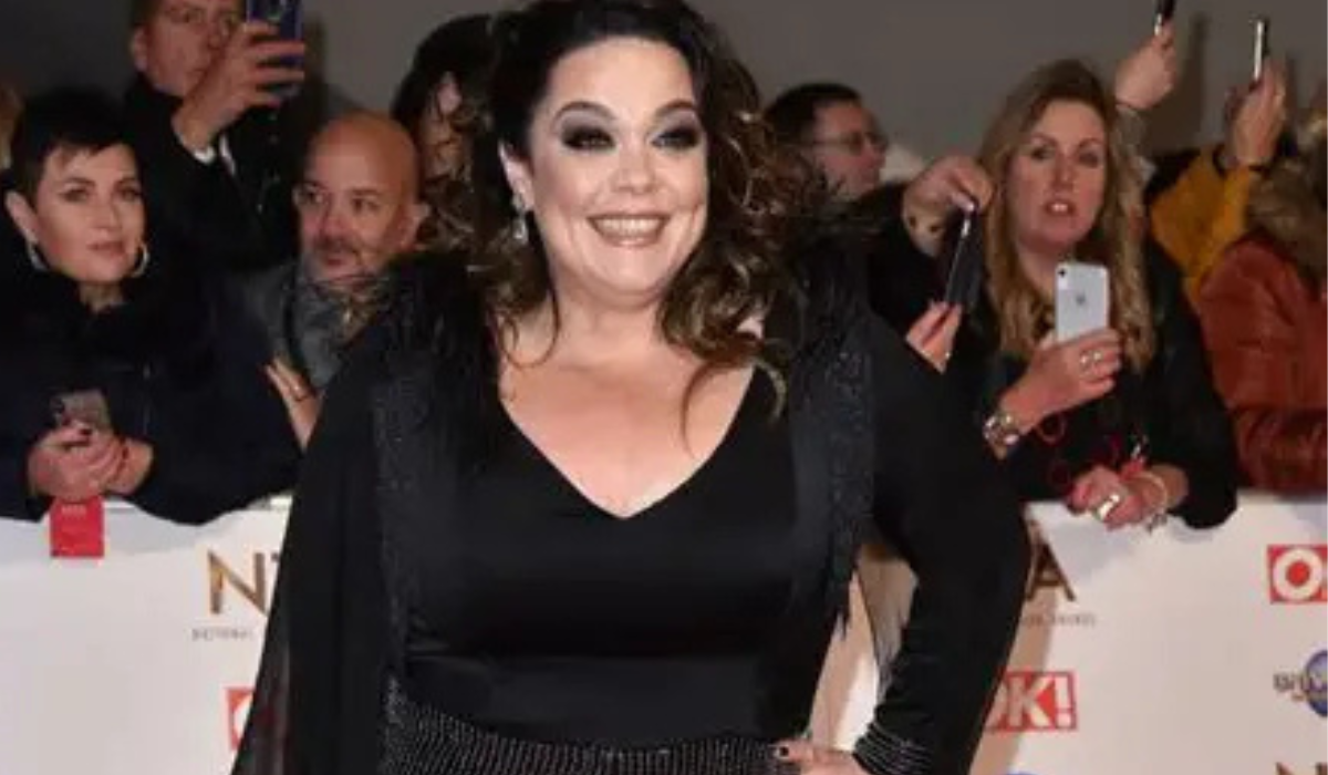 Emmerdale: Lisa supports Bradley