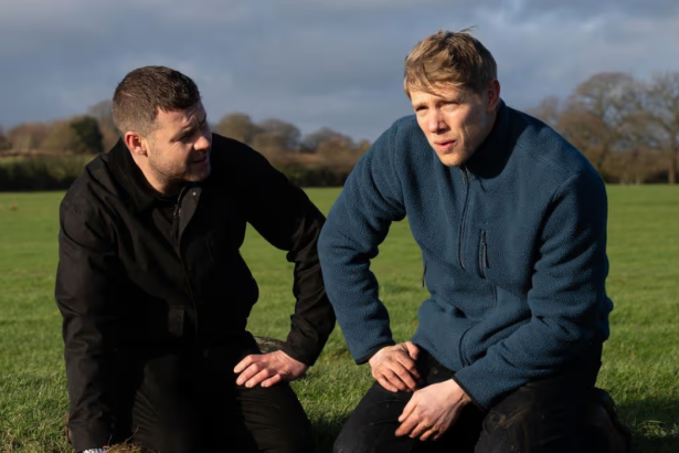 Emmerdale: Rob and Aaron reunite