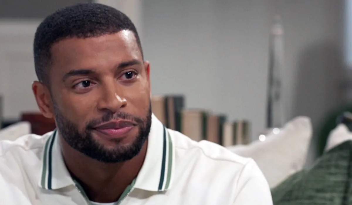 Beyond The Gates: Martin Richardson