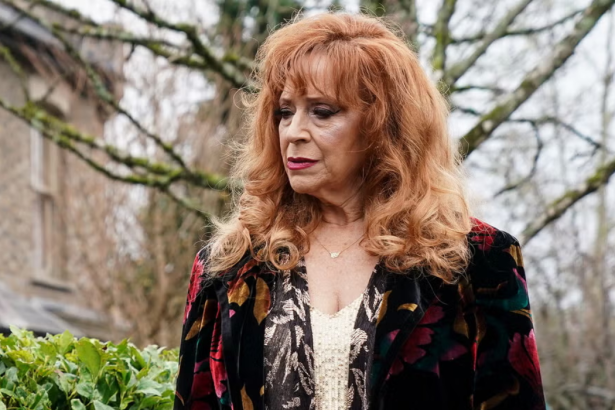 EastEnders: Elaine Peacock