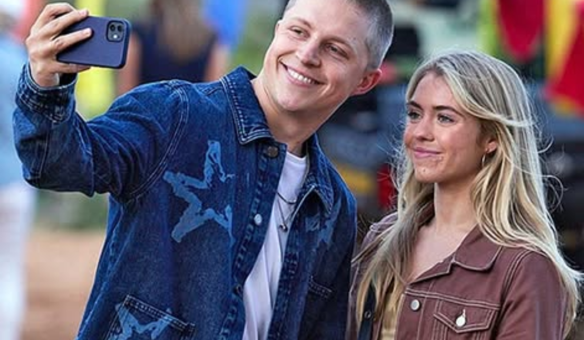 Home and Away: Holden & Lacey