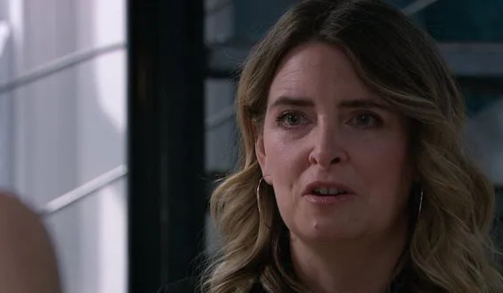 Emmerdale: She is hiding a secret