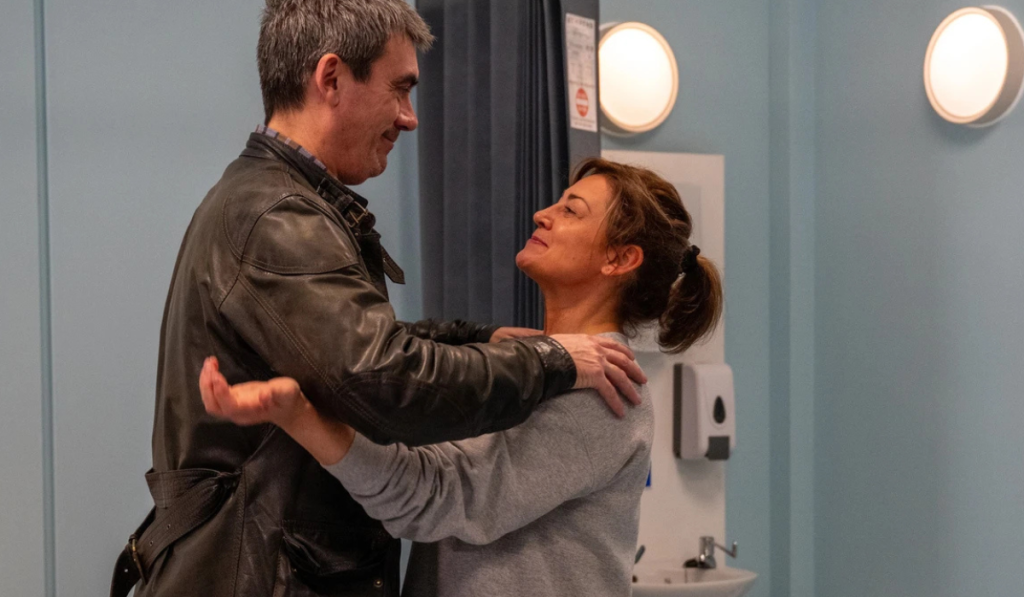 Emmerdale: Cain meets Moira