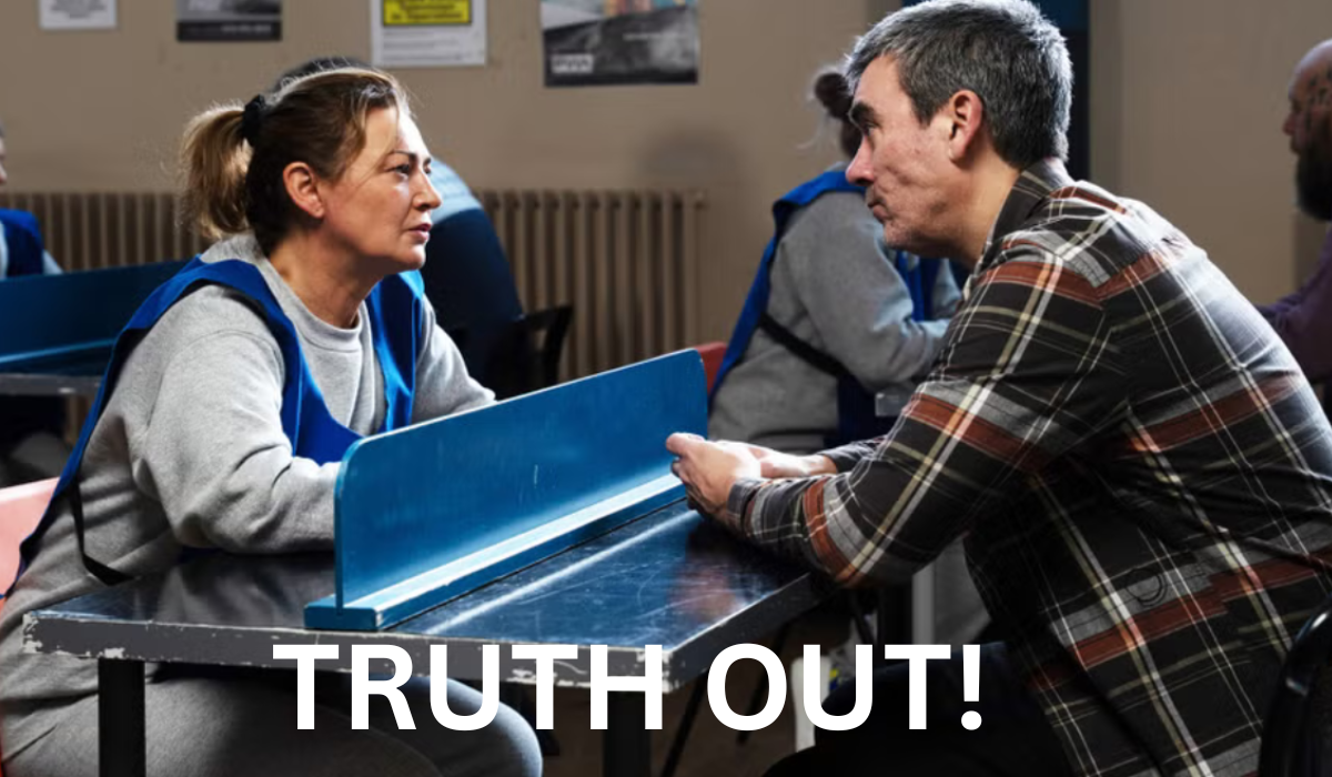 Emmerdale: He discloses the truth