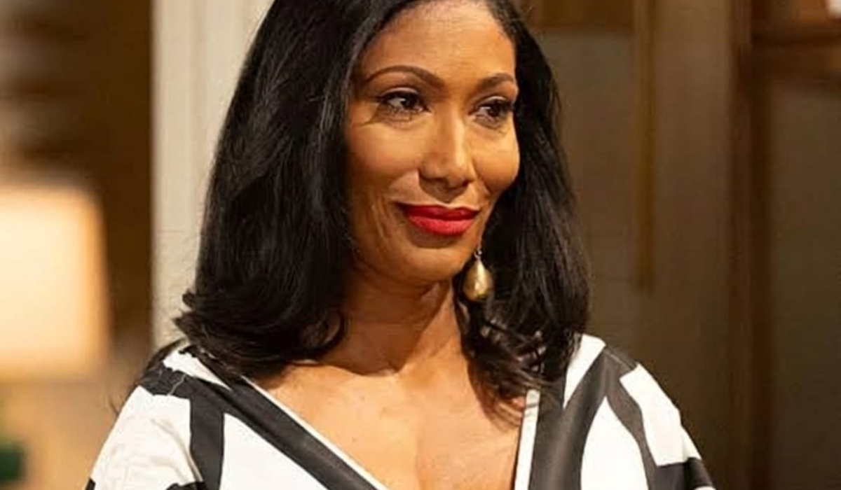 Beyond The Gates: Leslie