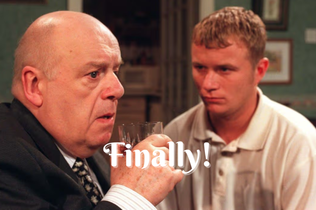 Coronation Street legend Ashley Peacock