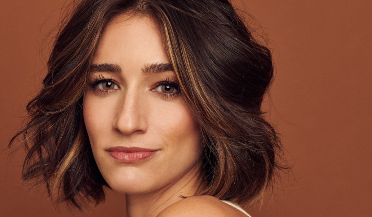 ashley-jen-beyond-the-gates