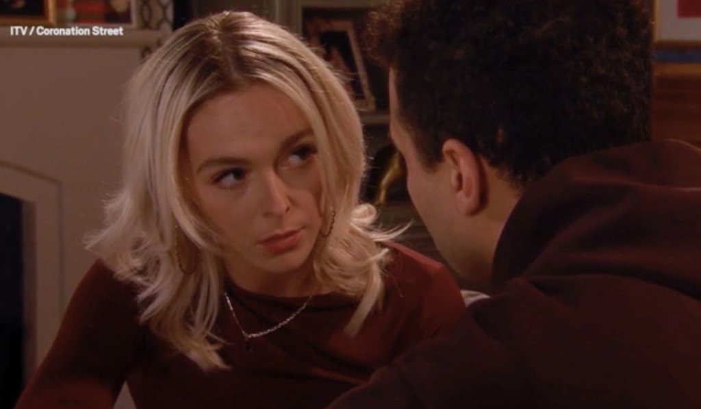 leanne-ollie-coronation-street