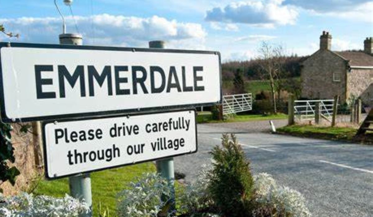 Emmerdale: Schedule