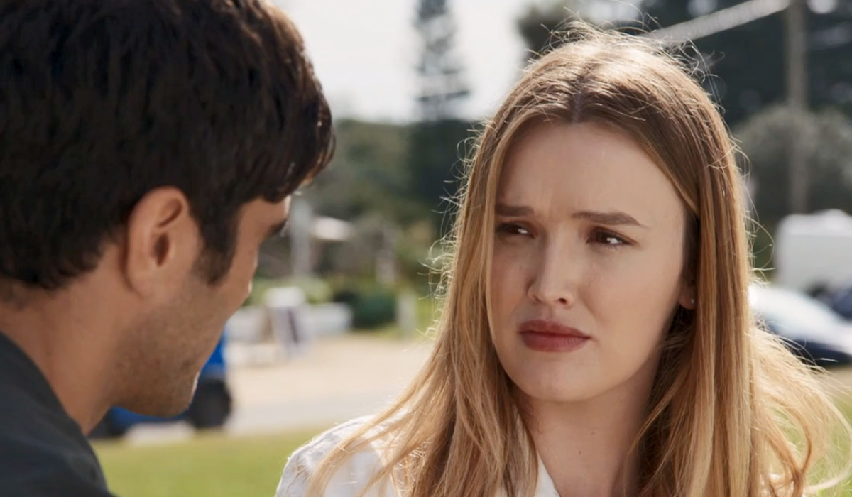 Home and Away: Jo & Tane