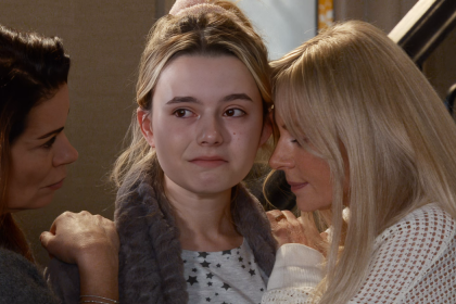 betsy-lisa-carla-coronation-street