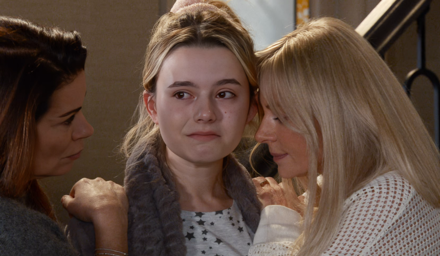 betsy-lisa-carla-coronation-street