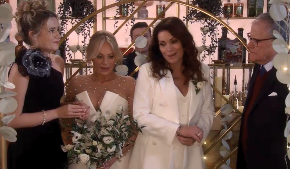 roy-at-carla-lisa-wedding-coronation-street