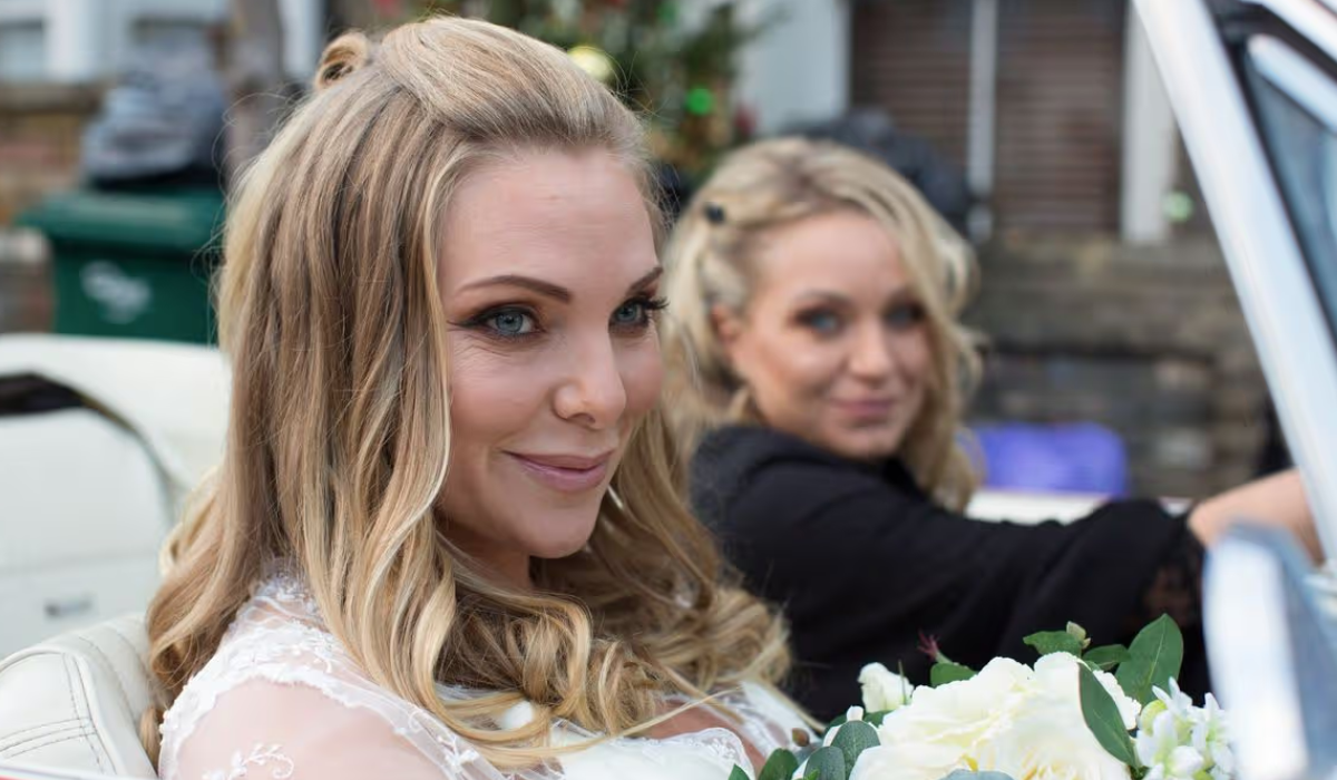 EastEnders: Ronnie & Roxy