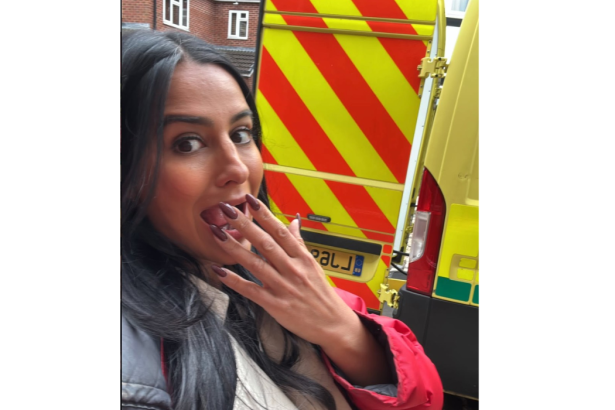 Coronation Street: Alya is in front of an ambulance!