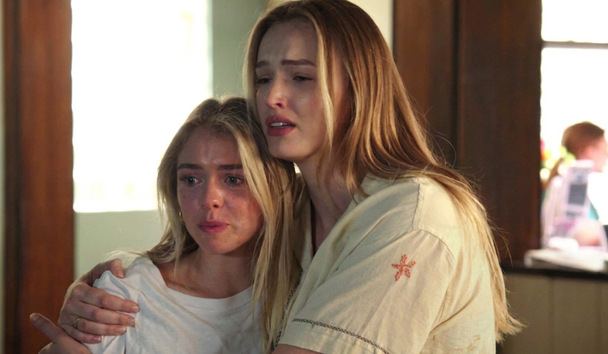 Home and Away: Jo & Lacey
