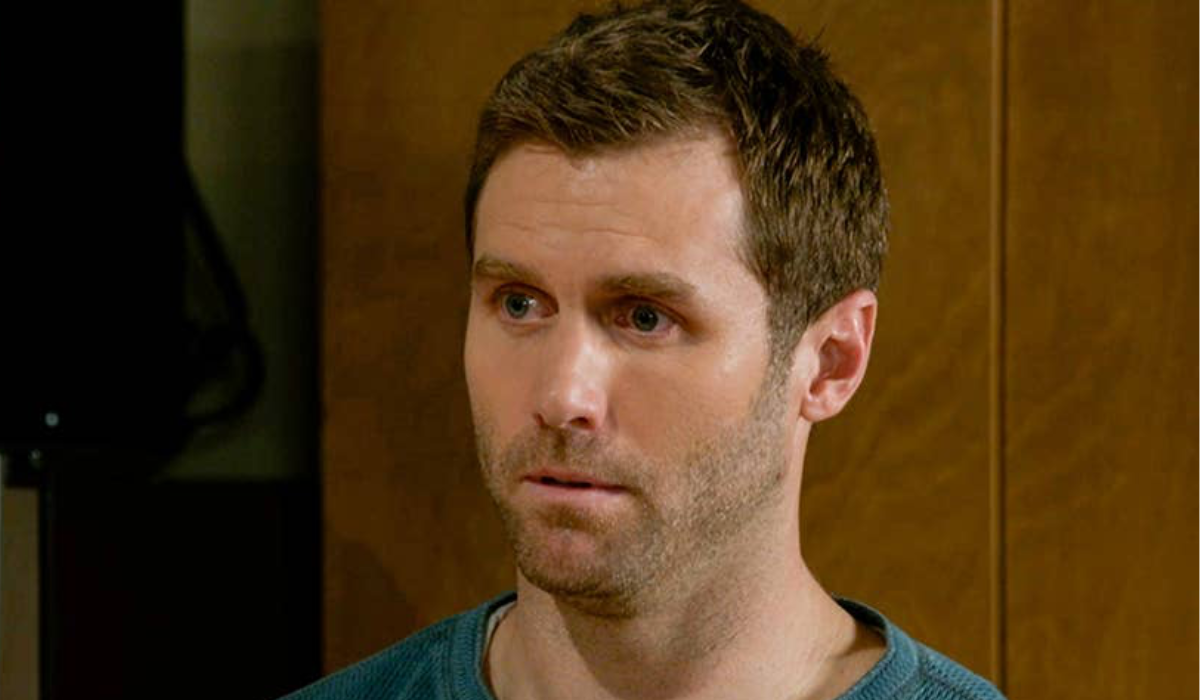 ben-gavin-derek-beyond-the-gates