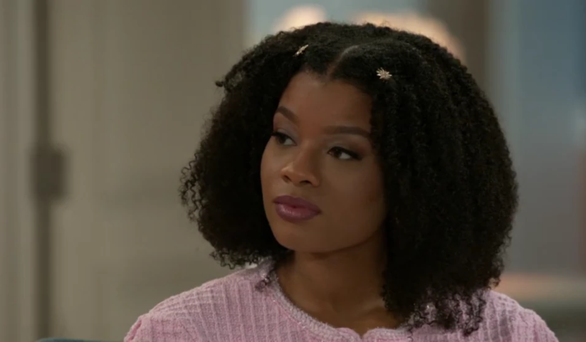 Beyond The Gates: Eva Thomas