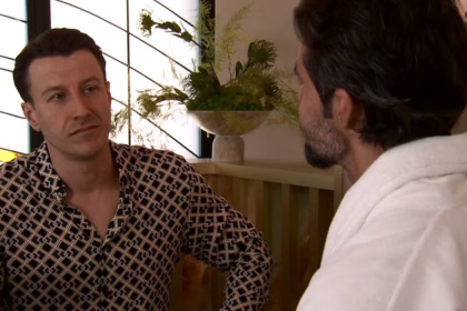 Coronation Street: Ryan Connor has feelings for Leanne