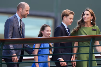 Royal: Kate Middleton, Prince William, Prince George and Princess Charlotte
