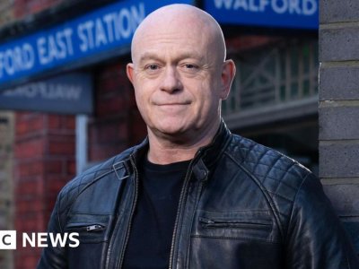 Mitchells Are Back in Walford