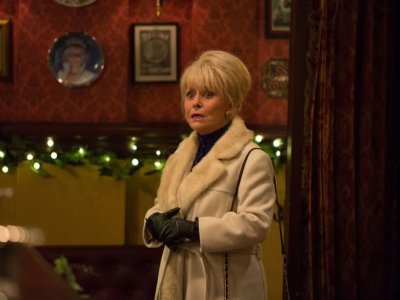 Shock Mitchell Comeback Rocks the Square